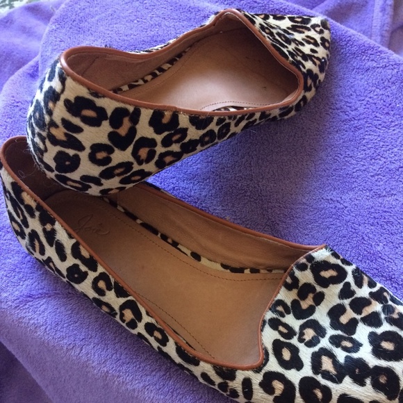 Leopard print flats - Picture 2 of 5